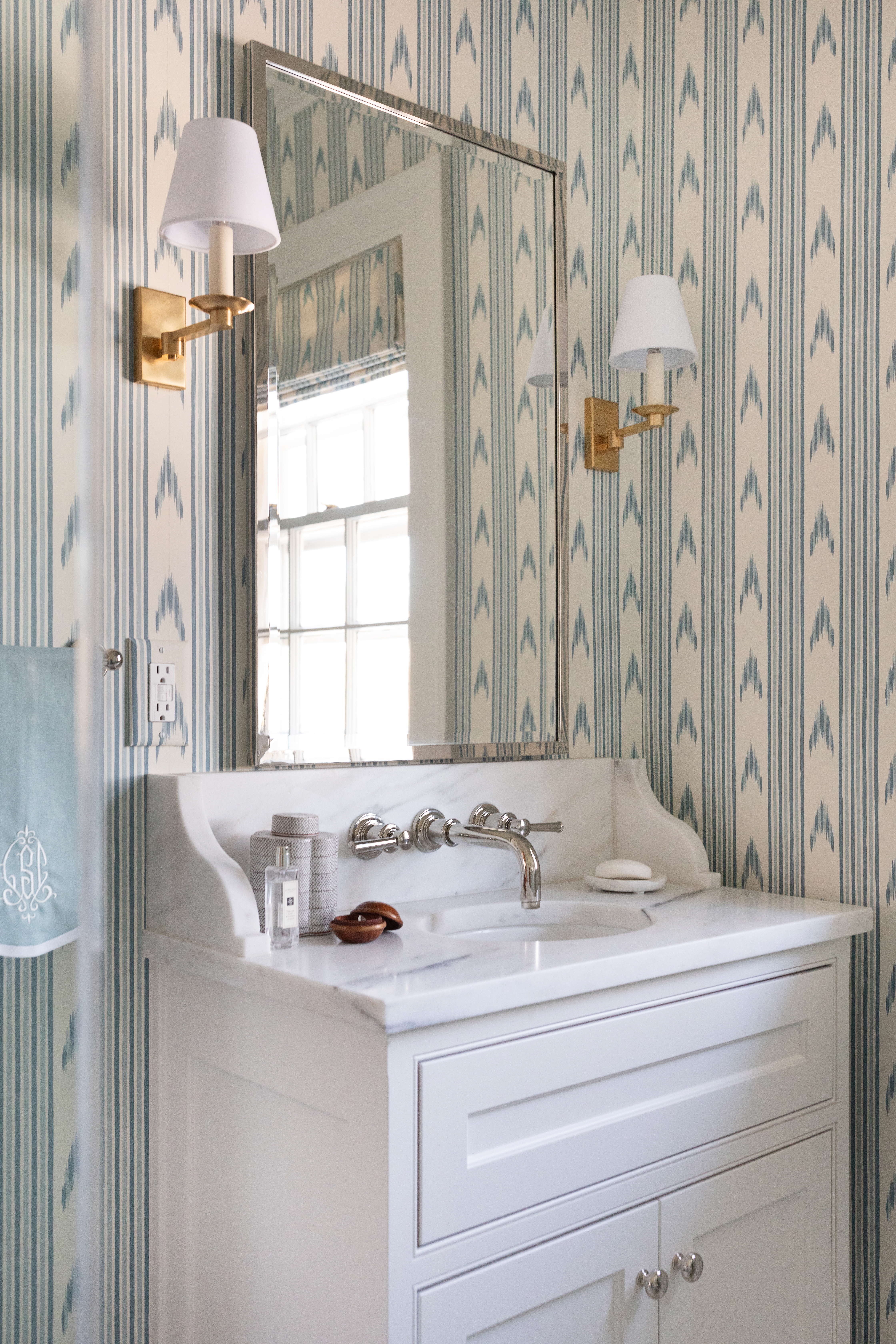 Sunset Hills bathroom sink remodel