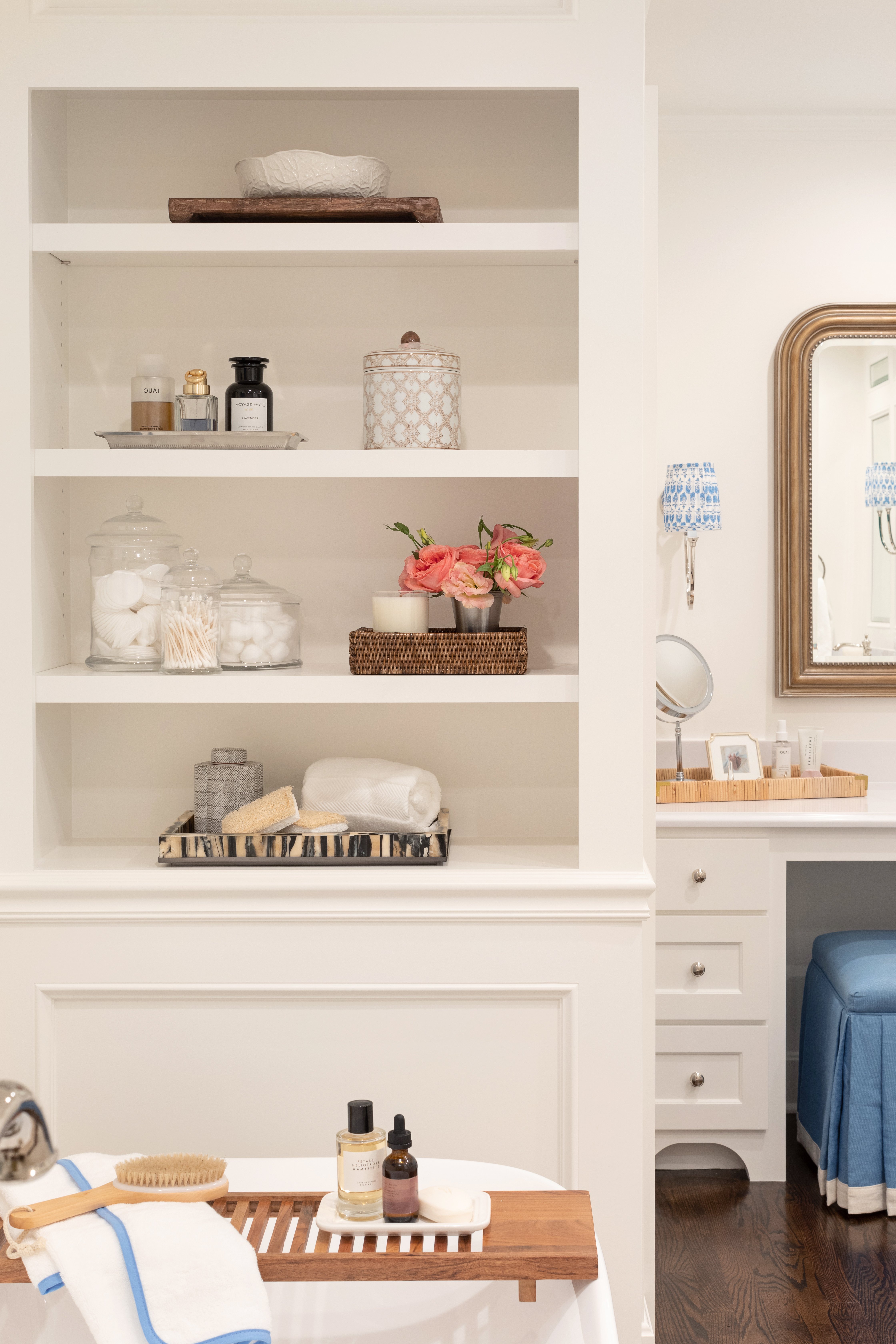 Leawood custom built-in shelving remodel.